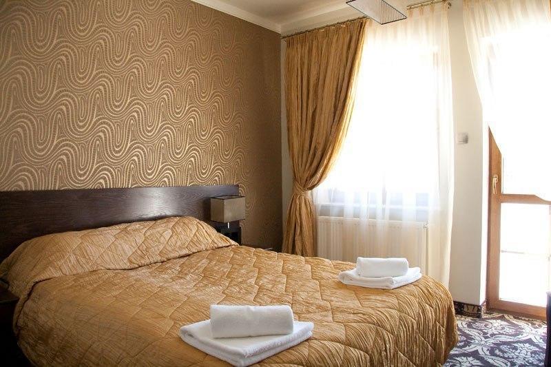 Hotel Sloneczny Brzeg Бискупиец Екстериор снимка